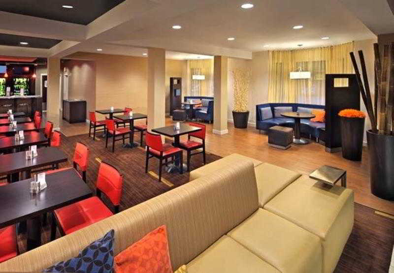 Hotel Courtyard By Marriott Norwich Extérieur photo