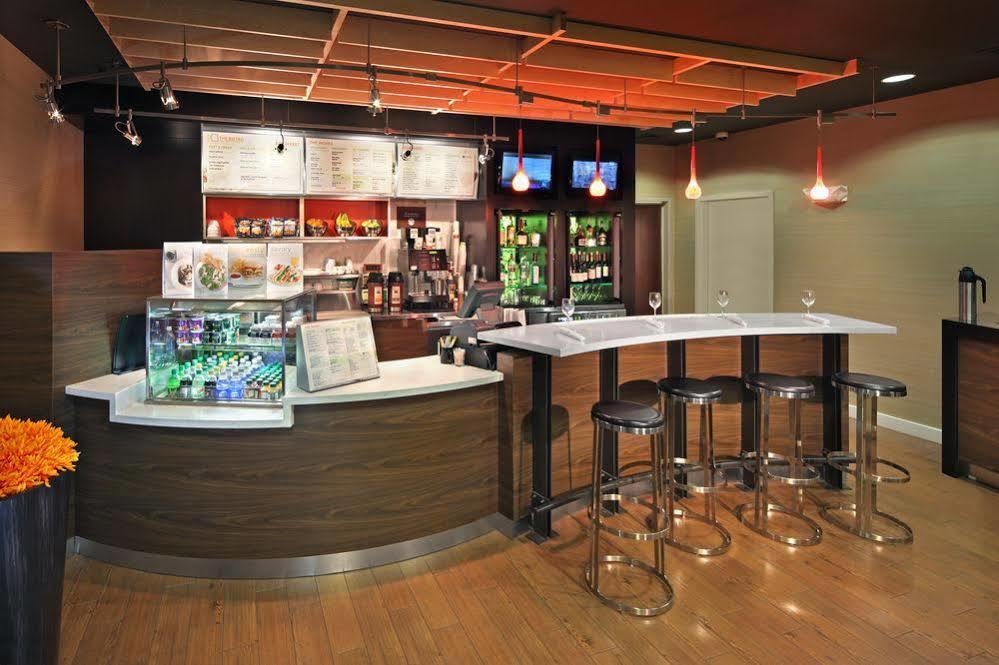 Hotel Courtyard By Marriott Norwich Extérieur photo