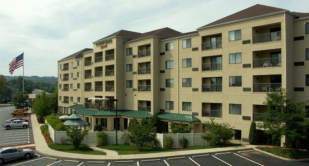 Hotel Courtyard By Marriott Norwich Extérieur photo